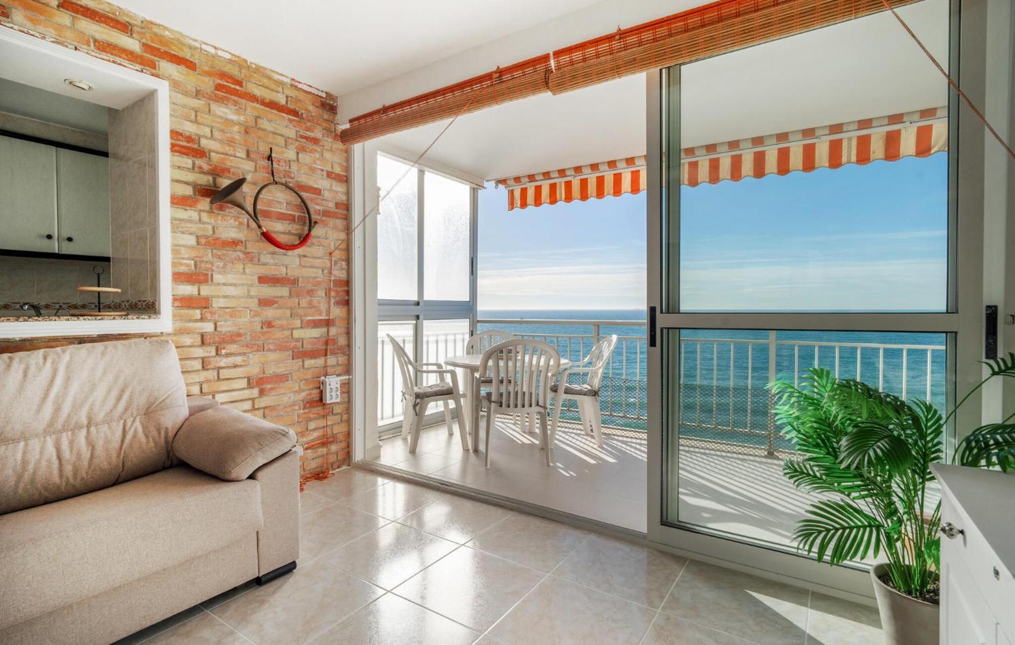 2 Bedroom Gorgeous Apartment In Oropesa Del Mar Exterior photo